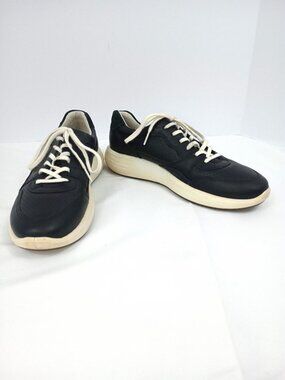 ECCO Black Leather Sneakers Women’s Size 8 Comfort Walking Shoes